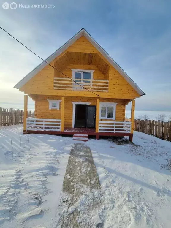 Дом в село Урик, улица Фёдора Тютчева, 30 (147 м) - Фото 1