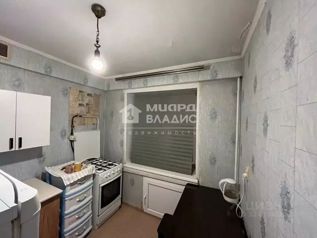 1-к кв. Омская область, Омск Городок Нефтяников мкр, ул. 50 лет ... - Фото 2