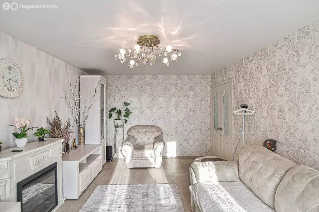 3-комнатная квартира: Южно-Сахалинск, Фабричная улица, 13 (72.2 м) - Фото 2