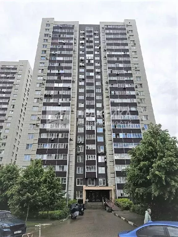 Продается 3-комнатная квартира - Фото 1
