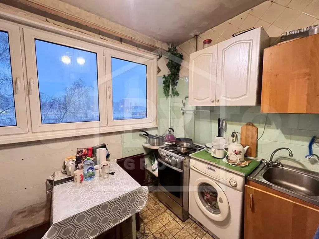 3-к. квартира, 60,8 м, 8/9 эт. - Фото 0