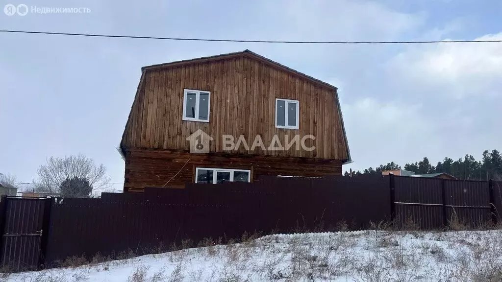 Дом в Тарбагатайский район, сельское поселение Саянтуйское (119 м) - Фото 0