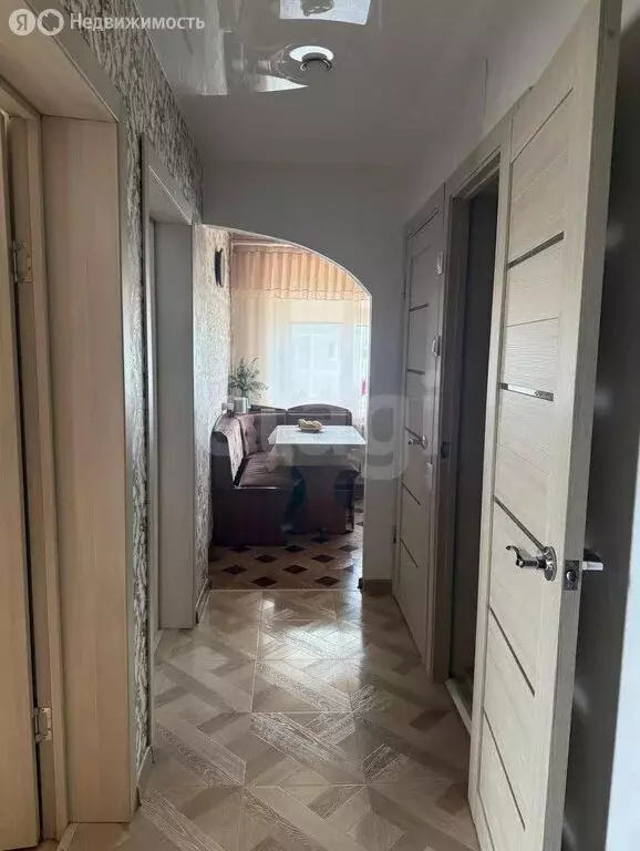 3-комнатная квартира: Якутск, Загородный квартал, улица ... - Фото 1