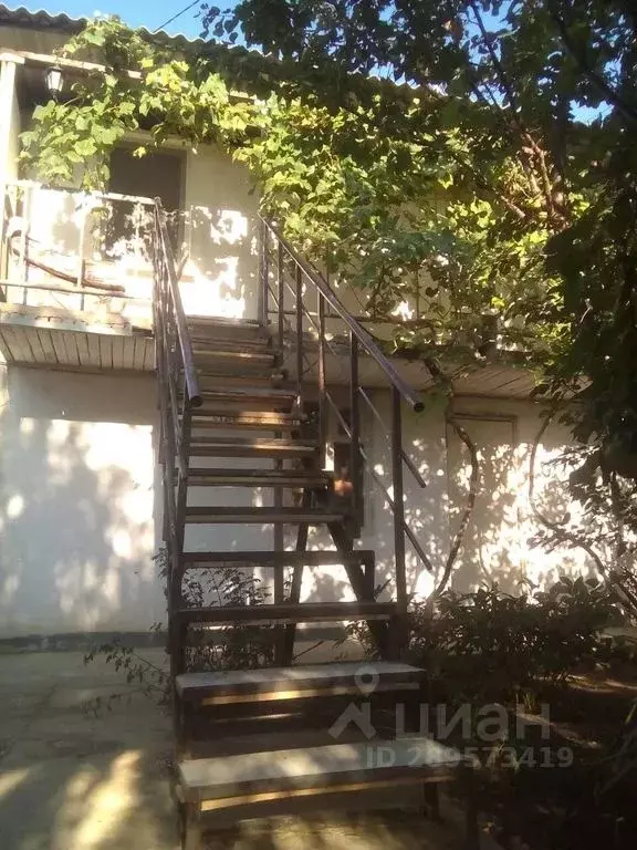 Дом в Севастополь с. Орловка, ул. Школьная, 23 (30 м) - Фото 0