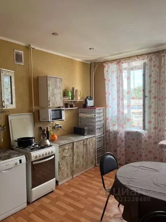 3-к кв. Астраханская область, Астрахань ул. Кирова, 20 (86.0 м) - Фото 1