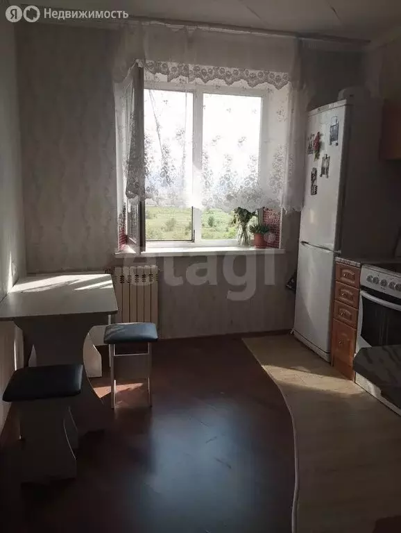 2-комнатная квартира: Черногорск, улица Генерала Тихонова, 8Б (53.8 м) - Фото 1