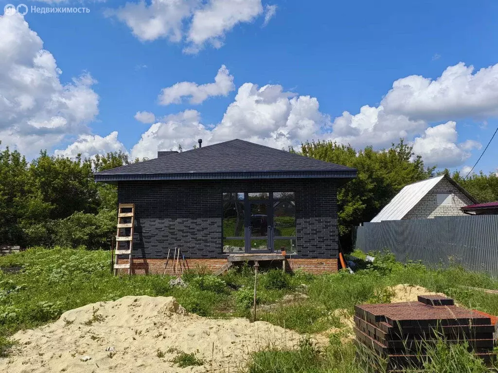 Дом в Покрово-Пригородное, Советская улица, 20 (100 м) - Фото 0