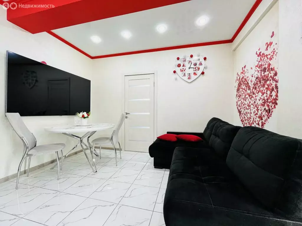 3-комнатная квартира: Казань, улица Азата Аббасова, 11 (81.3 м) - Фото 2