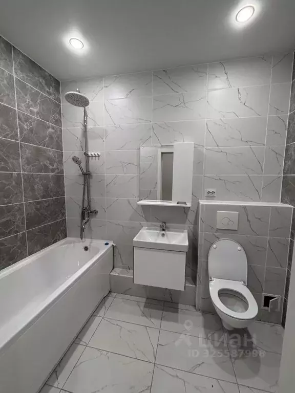 Свободной планировки кв. Хакасия, Абакан ул. Генерала Тихонова, 14 ... - Фото 1