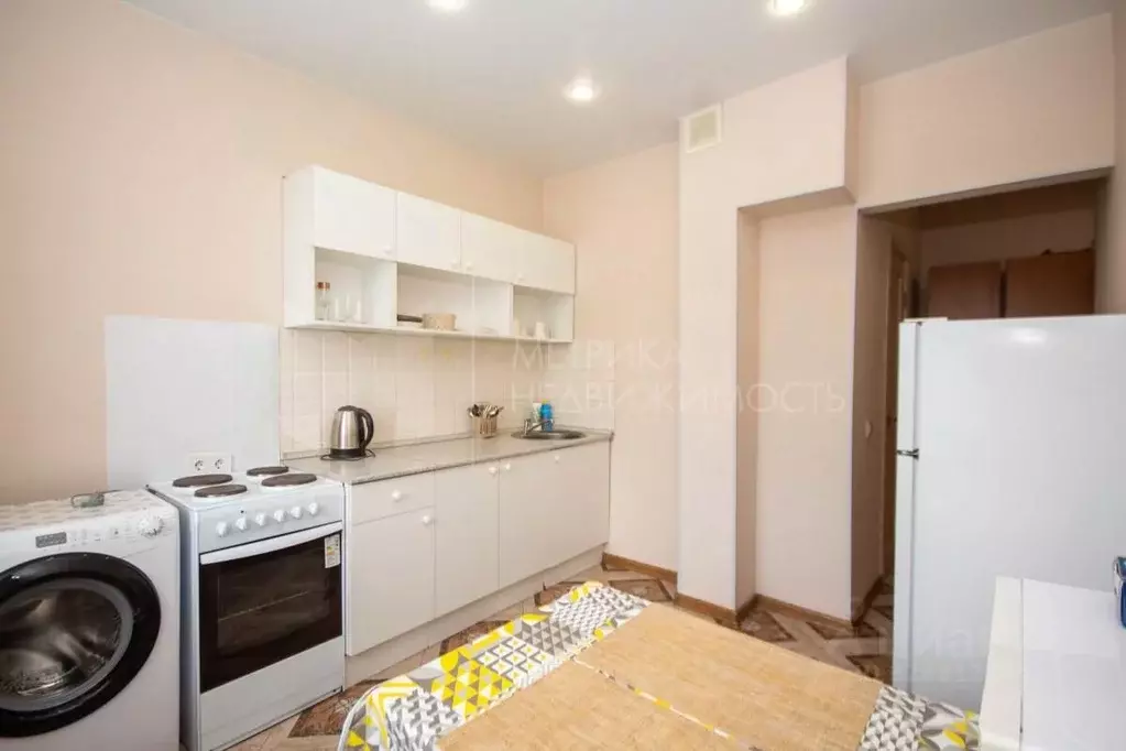 1-к кв. Тюменская область, Тюмень Харьковская ул., 27 (38.0 м) - Фото 1