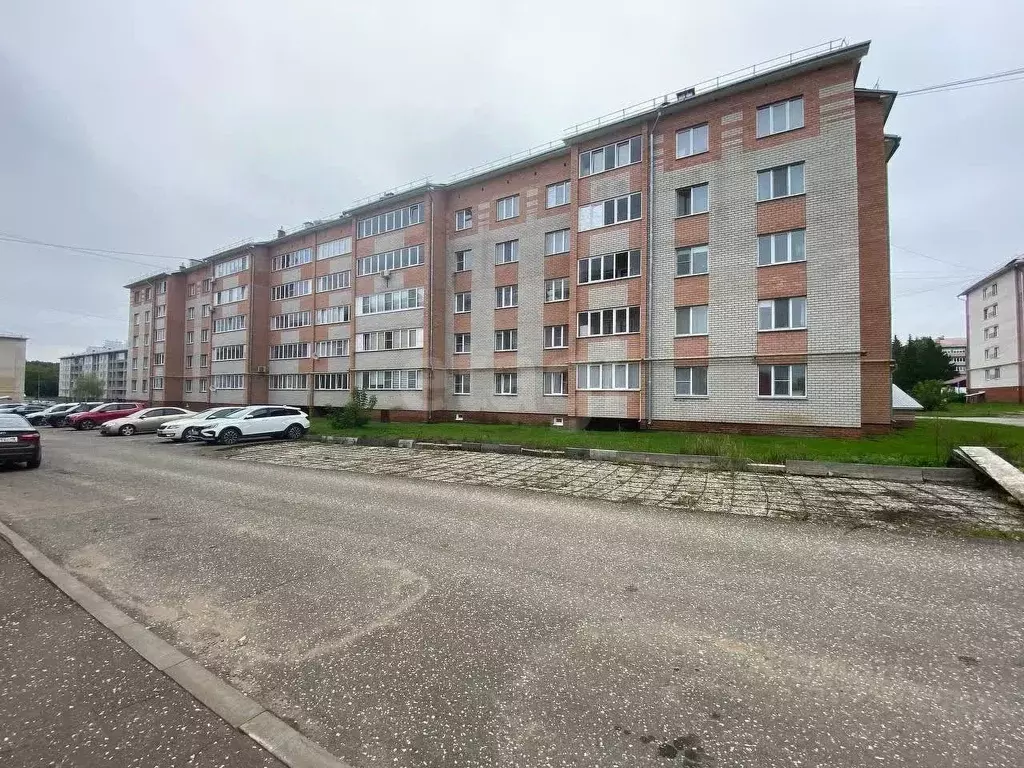 2-к кв. Удмуртия, Можга Можгинский район, Заводской пер., 20 (50.0 м) - Фото 0