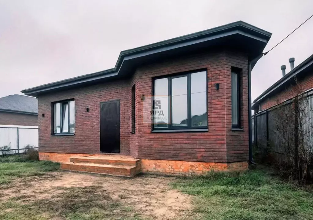 Дом в Ростовская область, Неклиновский район, с. Новобессергеневка ул. ... - Фото 2