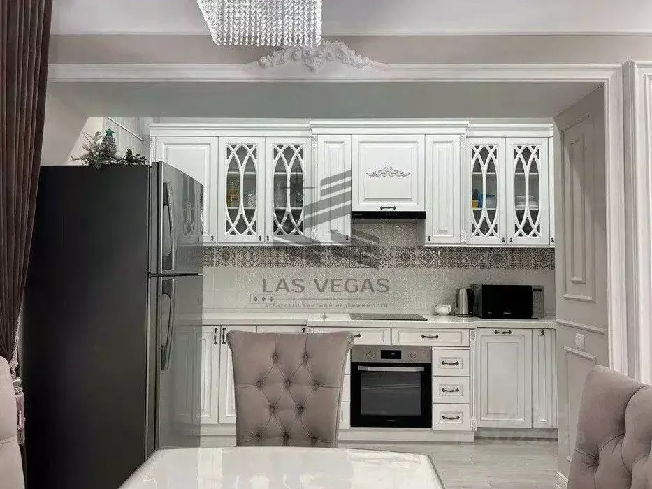 2-к кв. Татарстан, Казань ул. Павлюхина, 110В (55.0 м) - Фото 1