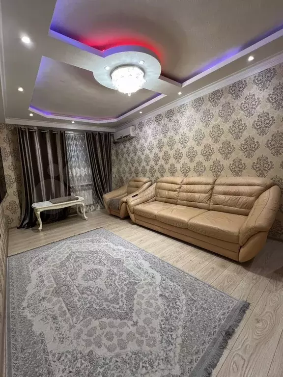 2-к. квартира, 80 м, 6/10 эт. - Фото 1