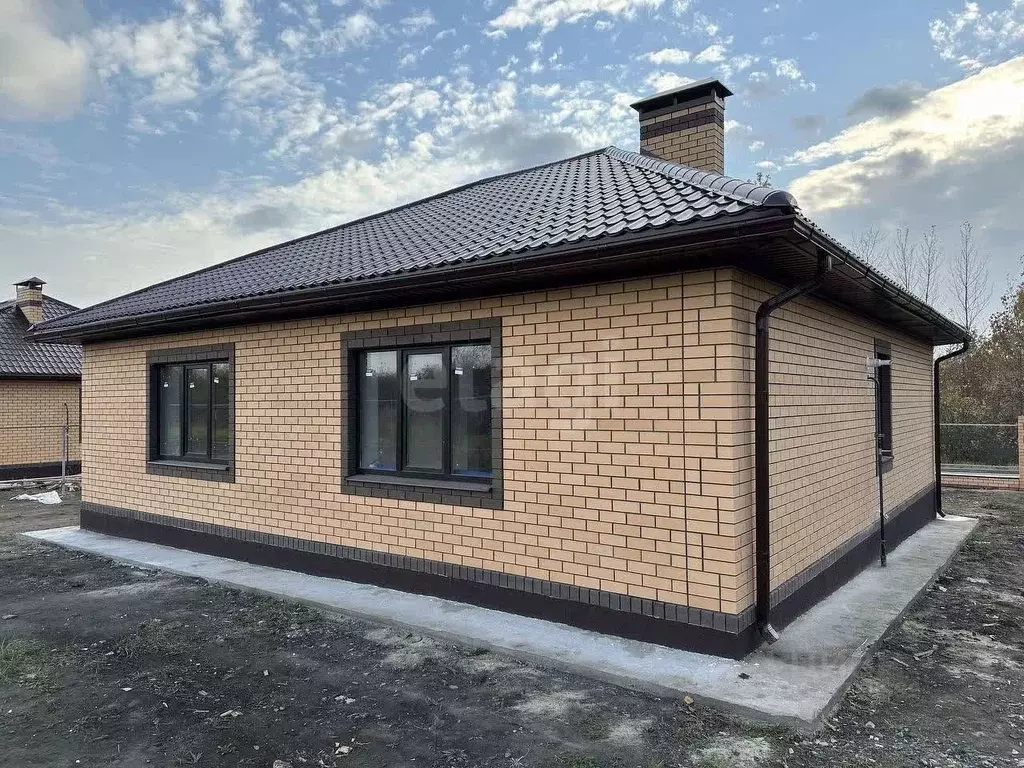 Дом в Курская область, Курский район, Нижнемедведицкий сельсовет, д. ... - Фото 2