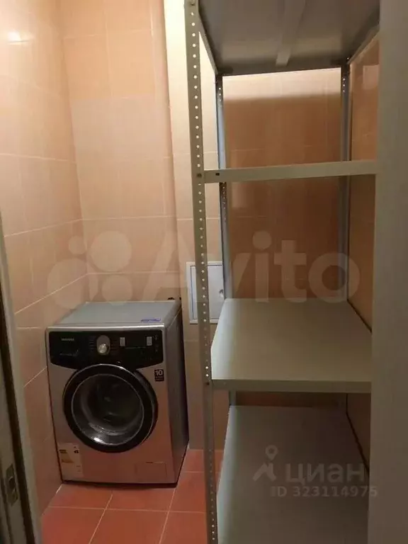 3-к кв. Московская область, Люберцы городской округ, Октябрьский пгт ... - Фото 1