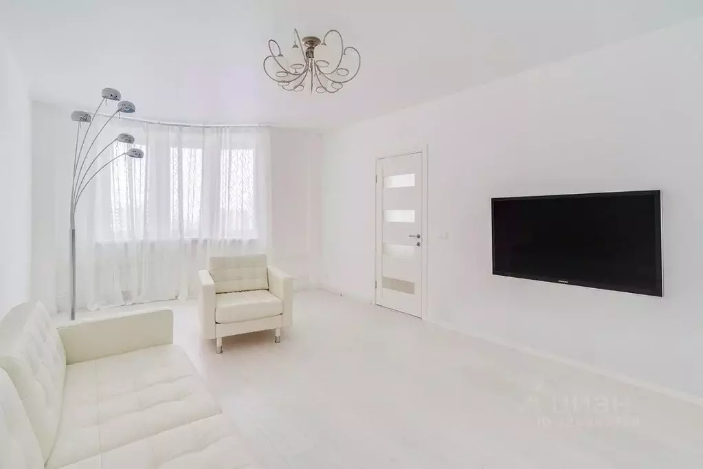 3-к кв. Москва ул. Герасима Курина, 26 (92.6 м) - Фото 1