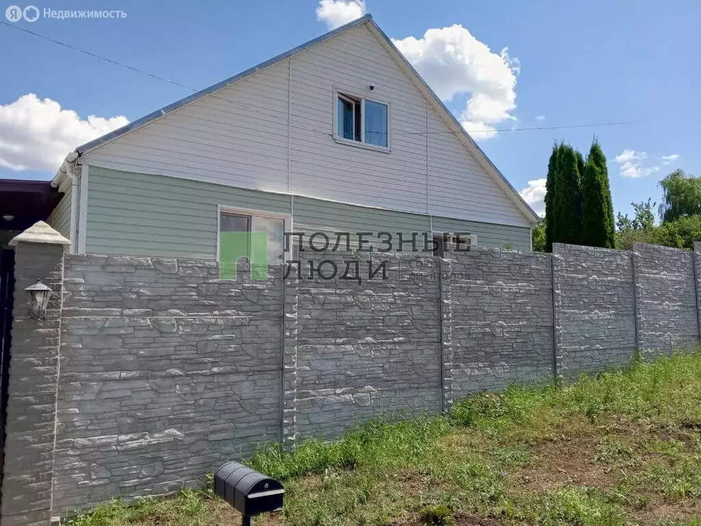Дом в Белгород, улица имени Героя Советского Союза А.И. Орлова (180 м) - Фото 1
