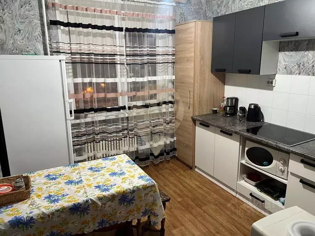 2-к кв. Белгородская область, Старый Оскол Восточный мкр, 9 (62.9 м) - Фото 1