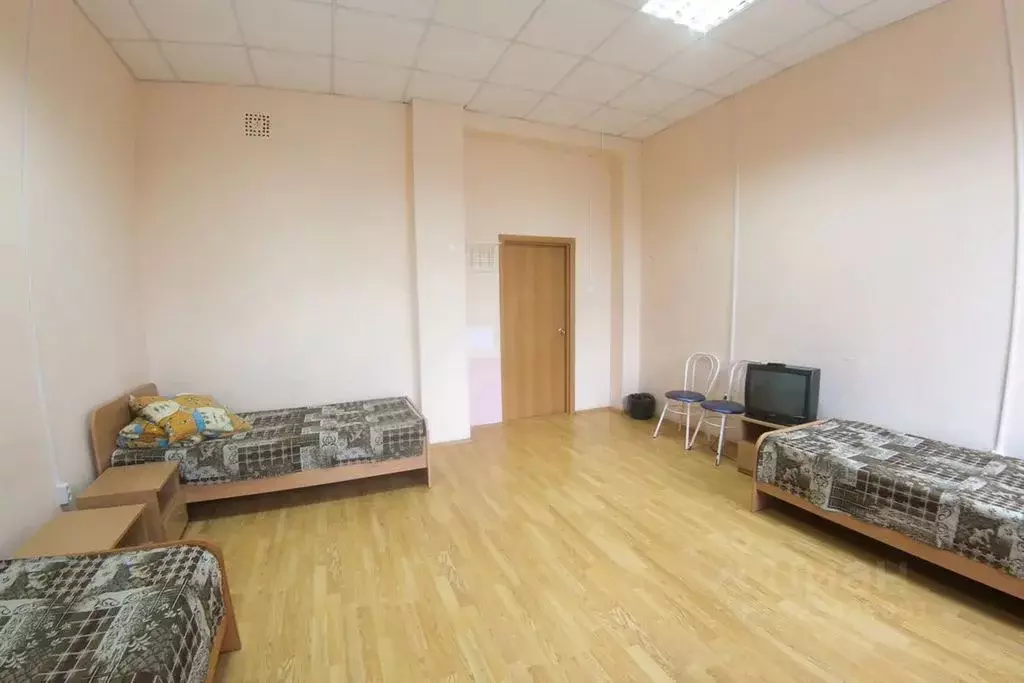 Комната Свердловская область, Каменск-Уральский Каменская ул., 6 - Фото 2