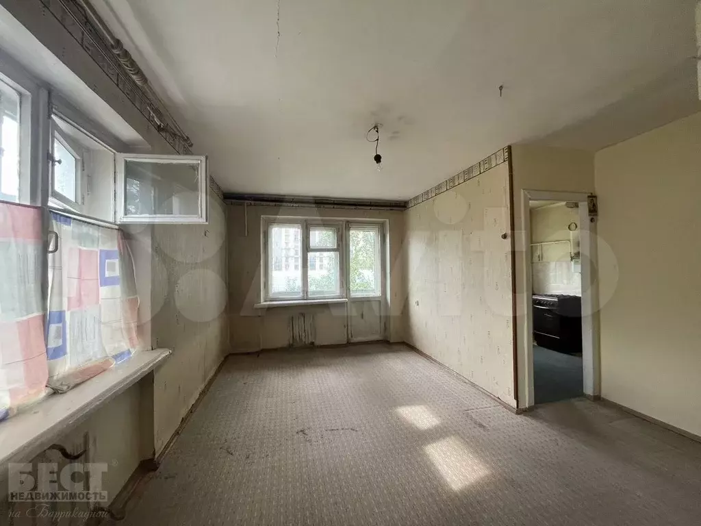 1-к. квартира, 31 м, 4/5 эт. - Фото 0