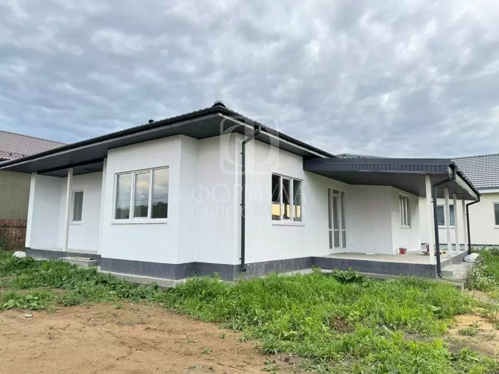 Дом в Свердловская область, Белоярский муниципальный округ, пос. ... - Фото 1