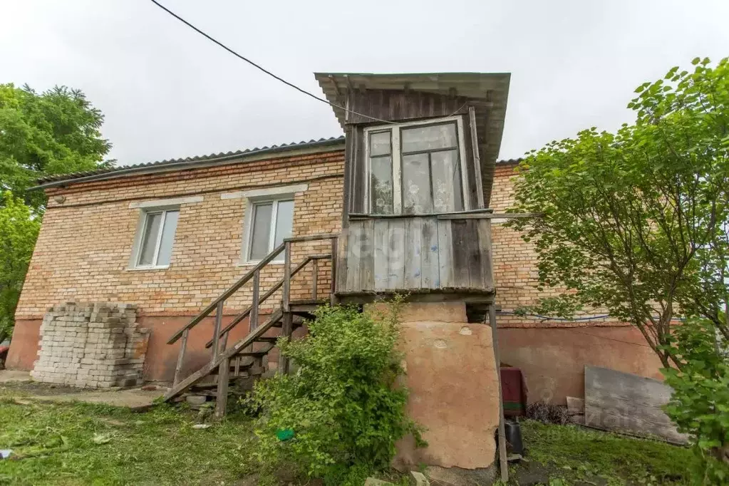 Дом в Приморский край, Надеждинский район, с. Вольно-Надеждинское ул. ... - Фото 0