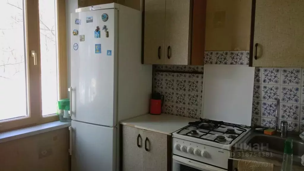 3-к кв. Москва Чертановская ул., 66К3 (57.3 м) - Фото 0
