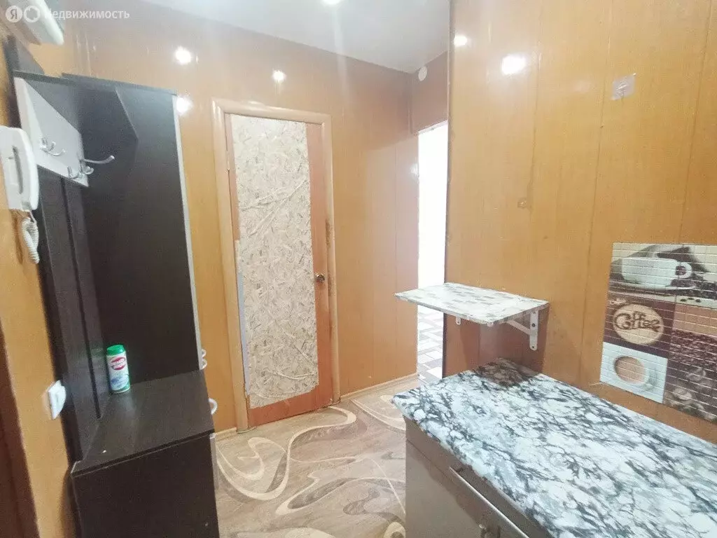 2-комнатная квартира: Камышин, улица Терешковой, 6А (23 м) - Фото 0