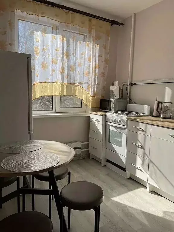 2-к кв. Москва Профсоюзная ул., 97 (48.0 м) - Фото 1