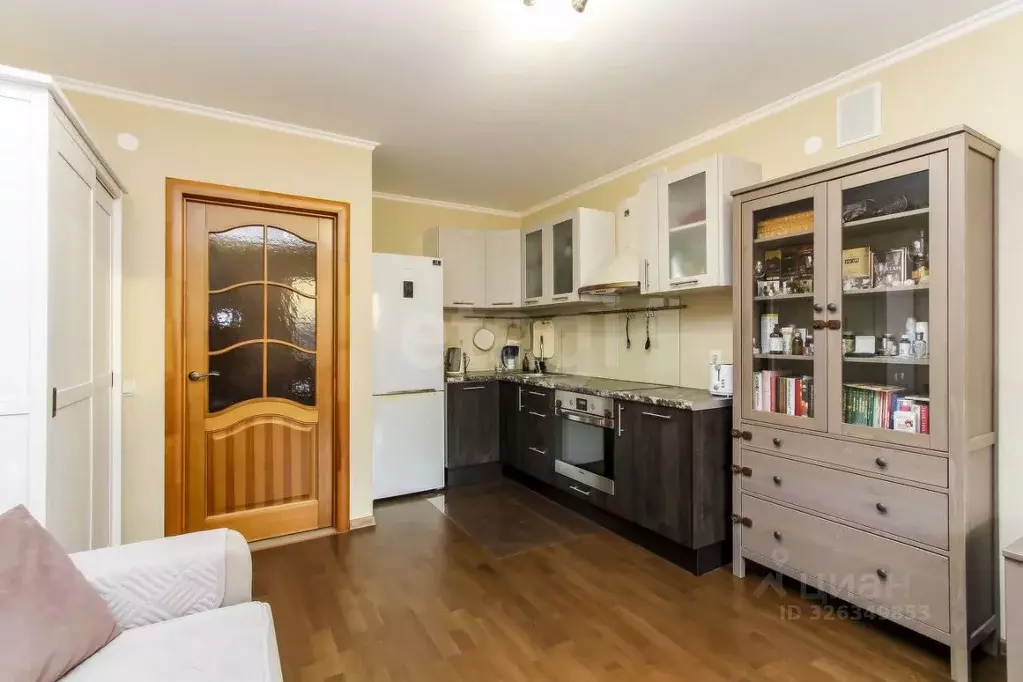 1-к кв. Тюменская область, Тюмень ул. Ю.-Р.Г. Эрвье, 28к3 (48.7 м) - Фото 1