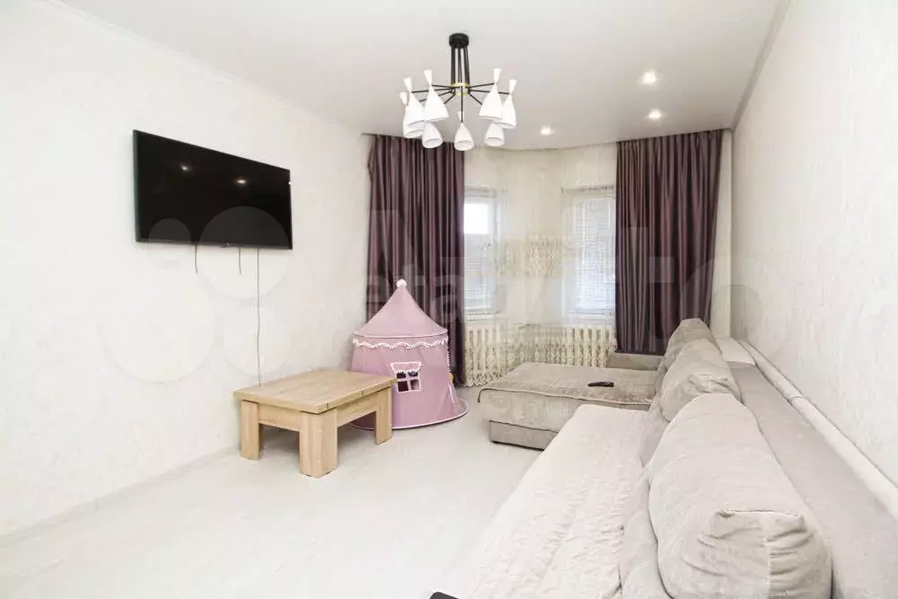 2-к. квартира, 54,9 м, 1/9 эт. - Фото 1