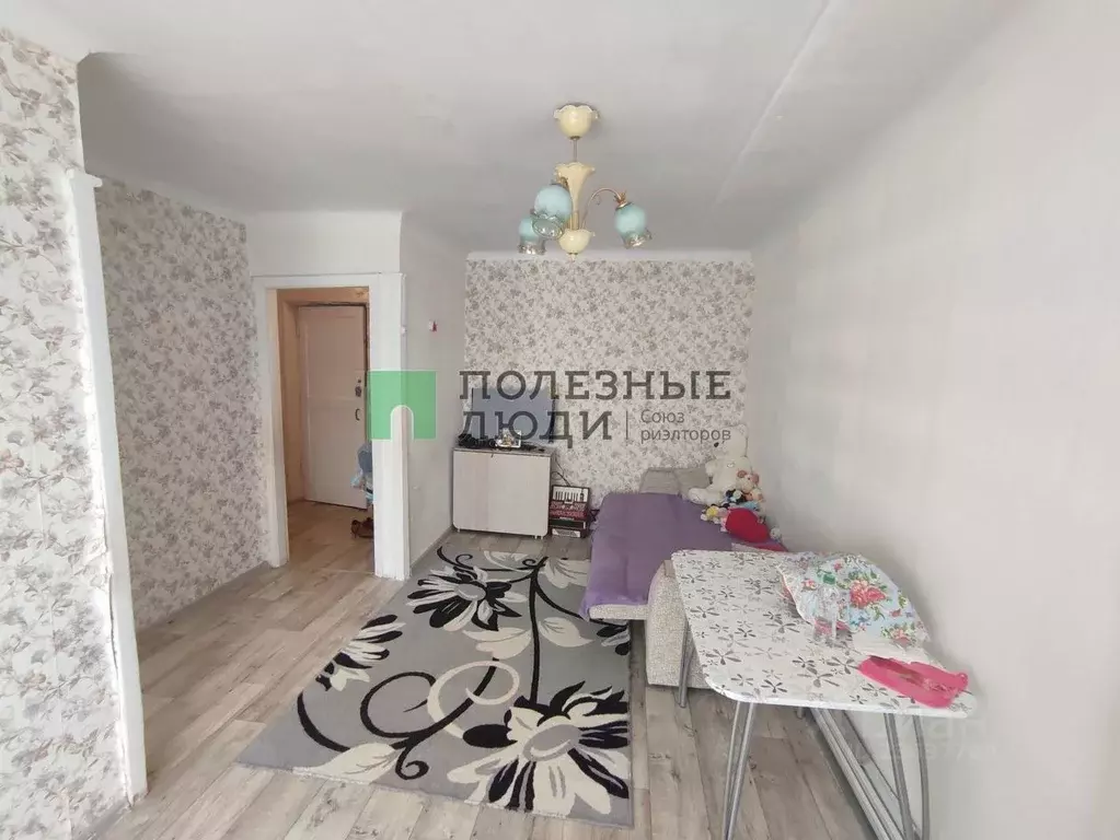 Ул салавата квартира. Салават Колхозная 34,кв.1. Салават Советская 5. Гагарина 60 1 квартира 41. Двухкомнатная квартира в Салавате купить.