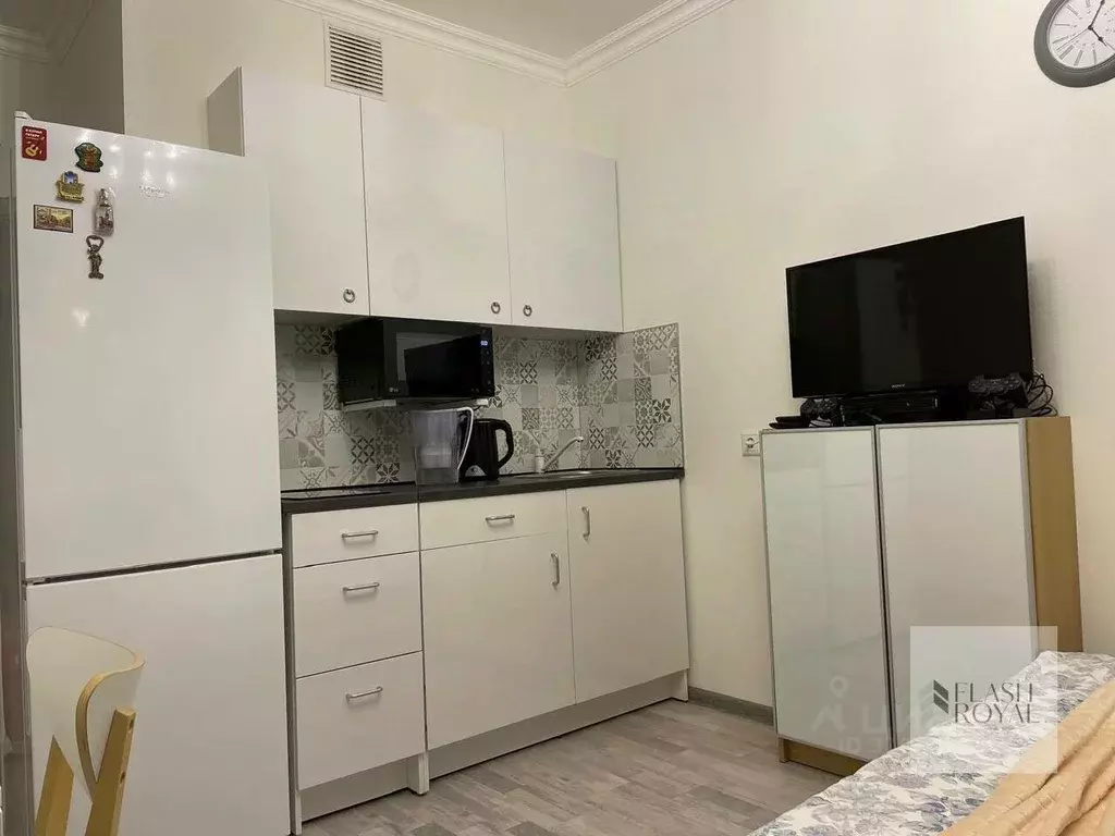 Студия Санкт-Петербург ул. Среднерогатская, 11 (24.0 м) - Фото 1