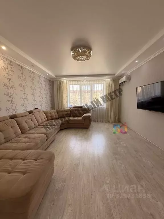 3-к кв. Калмыкия, Элиста 9-й мкр, 33 (90.8 м) - Фото 0