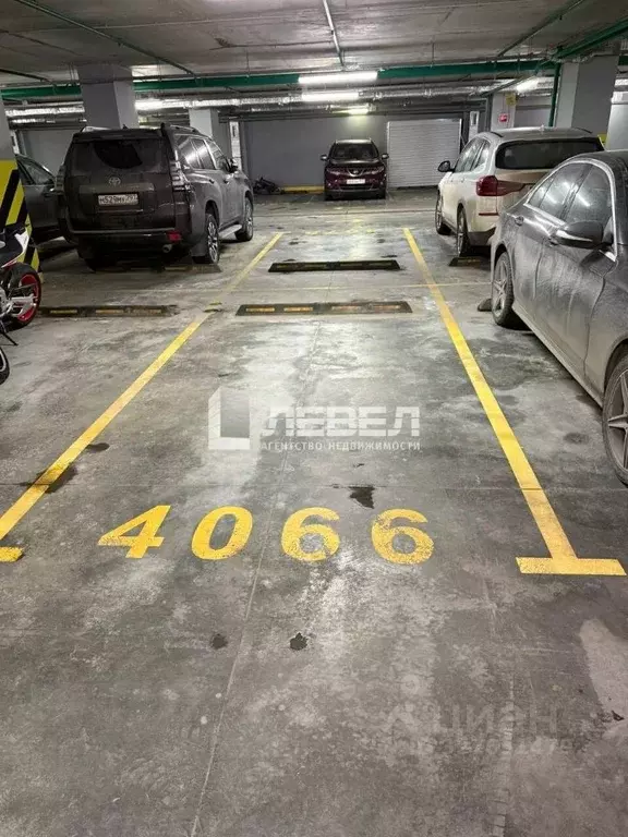 Гараж в Москва Шелепихинская наб., 34к3 (42 м) - Фото 1