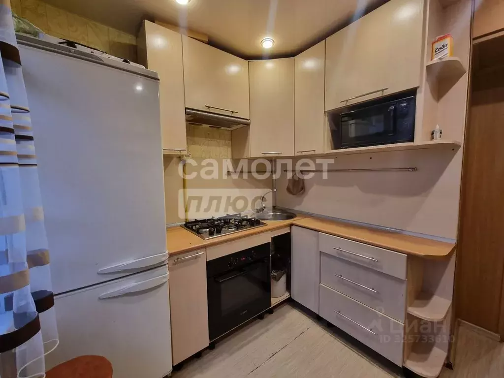 3-к кв. Карелия, Медвежьегорск ул. Максима Горького, 7 (62.6 м) - Фото 1