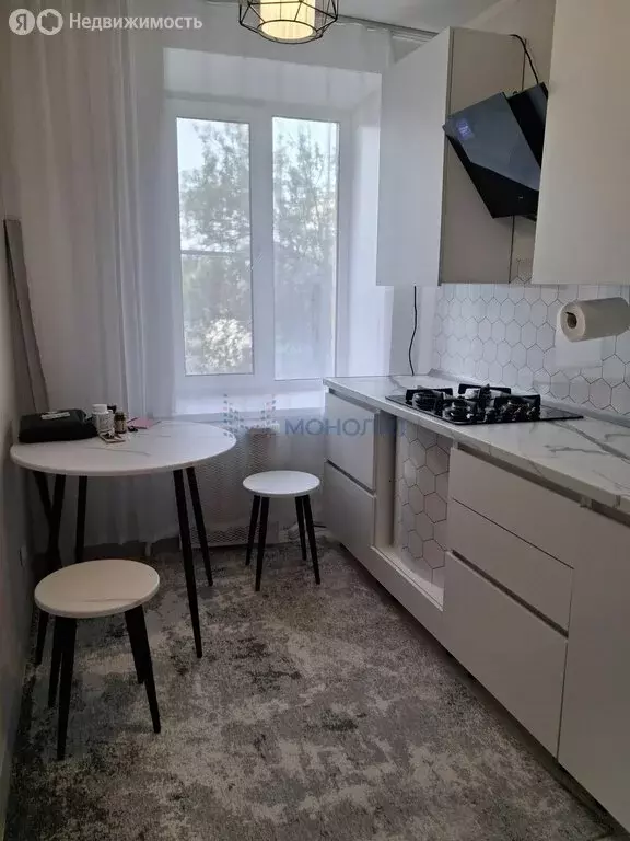 1-комнатная квартира: Нижний Новгород, улица Коминтерна, 115 (30 м) - Фото 1