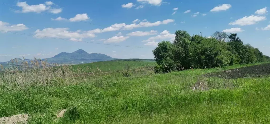 Участок в Ставропольский край, Предгорный муниципальный округ, ... - Фото 0