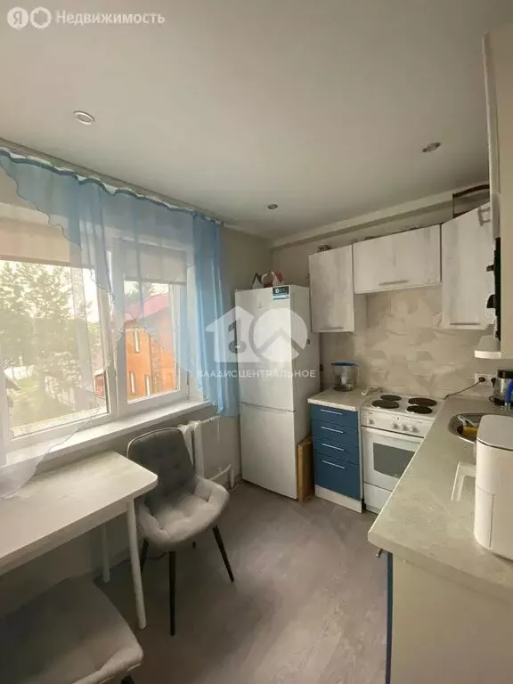 2-комнатная квартира: Обь, улица Калинина, 27 (36 м) - Фото 1