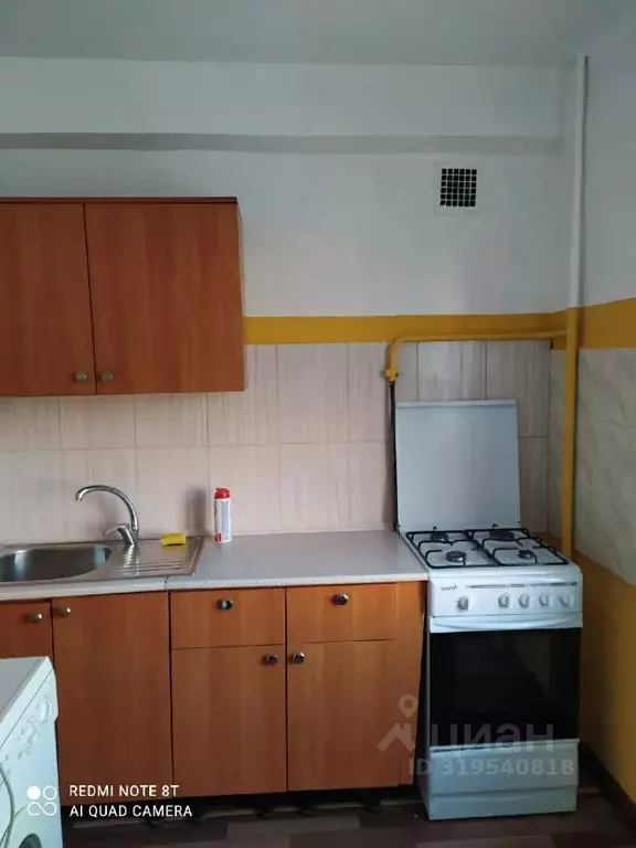 Комната Удмуртия, Ижевск Майская ул., 7 (11.0 м) - Фото 0