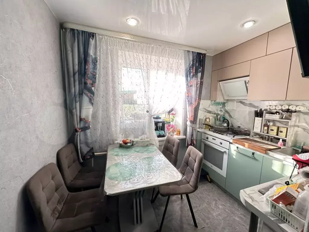3-к. квартира, 56,7 м, 8/9 эт. - Фото 0