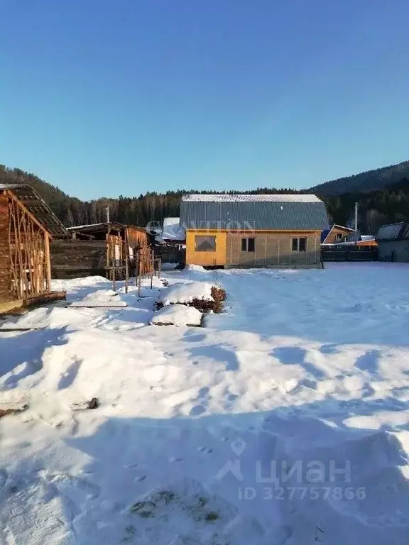 Дом в Алтай, Чемальский район, пос. Усть-Сема ул. Солнечная (80 м) - Фото 1