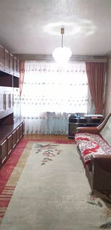 3-к кв. Ростовская область, Новочеркасск ул. Ларина (60.0 м) - Фото 0
