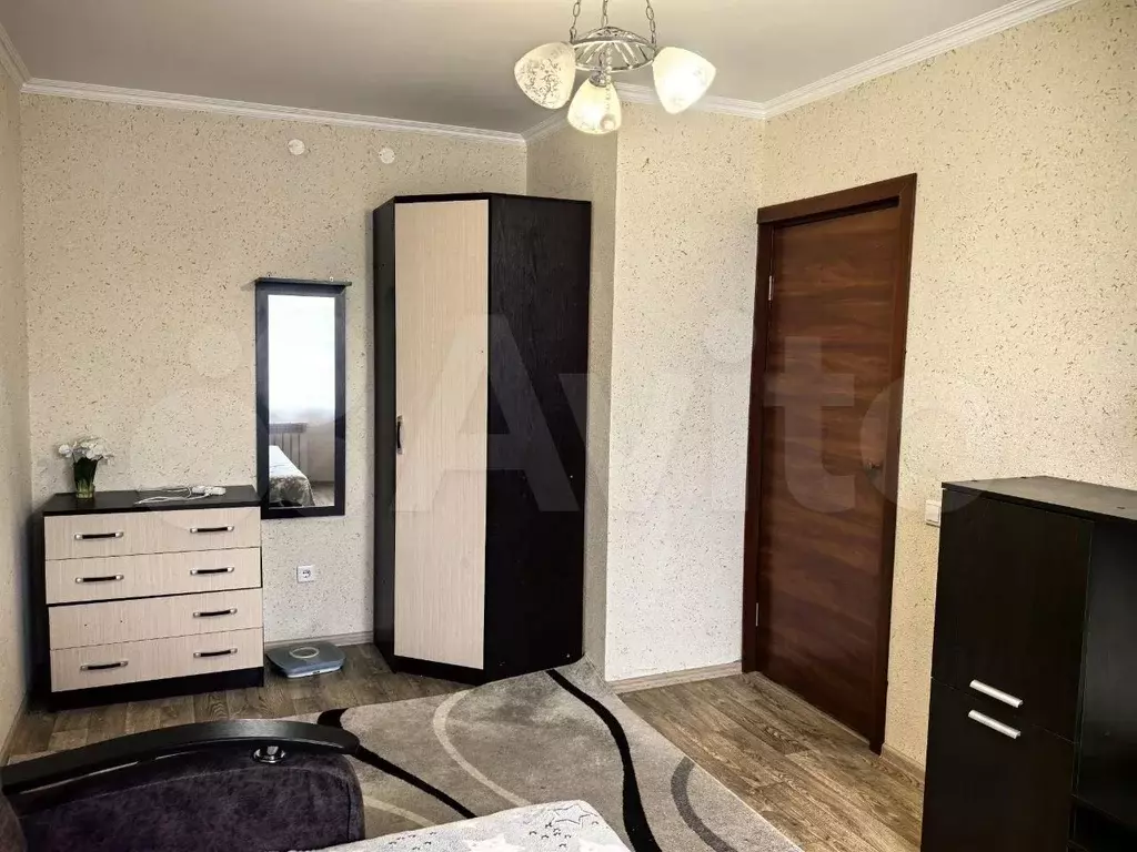 1-к. квартира, 28 м, 1/5 эт. - Фото 0