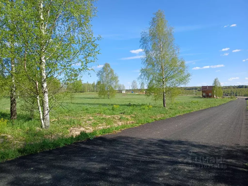 Участок в Московская область, Сергиево-Посадский городской округ, д. ... - Фото 1