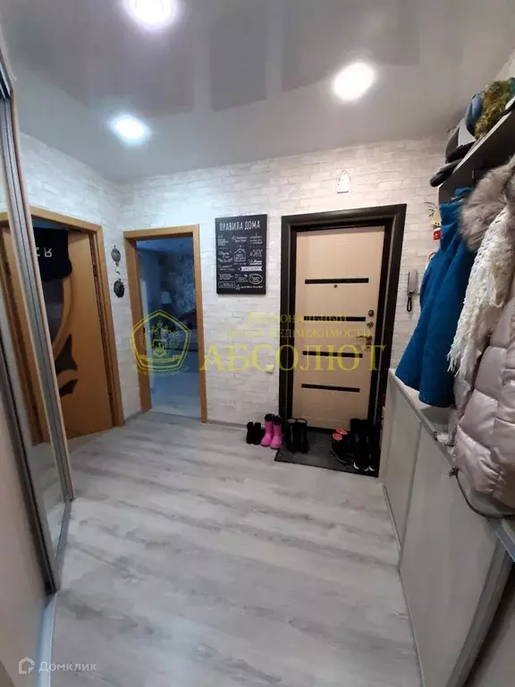 Продаётся 4-к квартира, 74.4 м - Фото 0