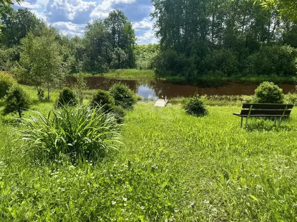 Участок в Ленинградская область, Киришский район, Кусинское с/пос, д. ... - Фото 1