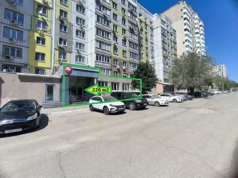 Сдается в аренду офис с парковкой 226 м - Фото 0