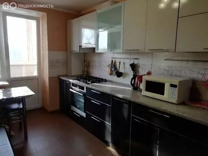 1-комнатная квартира: Саратов, улица имени П.Т. Пономарёва, 27 (40 м) - Фото 1
